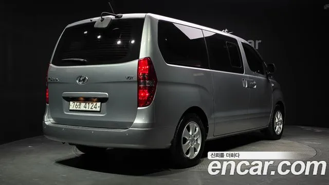 Hyundai Starex 2019 thumb 2
