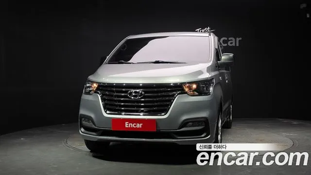 Hyundai Starex 2019 thumb 3