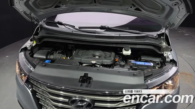 Hyundai Starex 2019 thumb 6