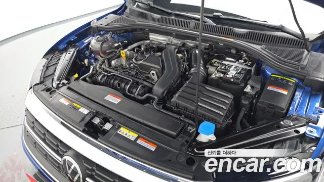 Volkswagen Jetta 2023 thumb 5