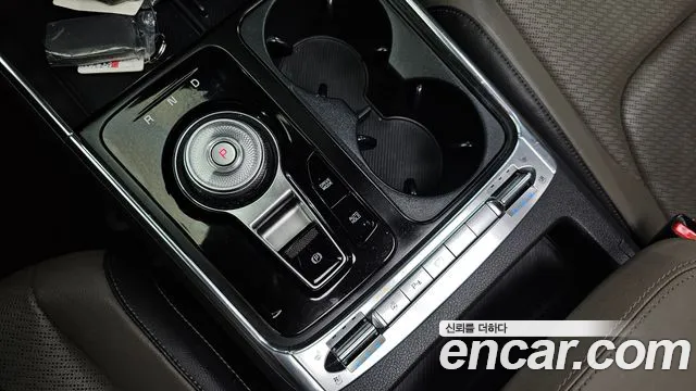 Kia Carnival 2023 thumb 8