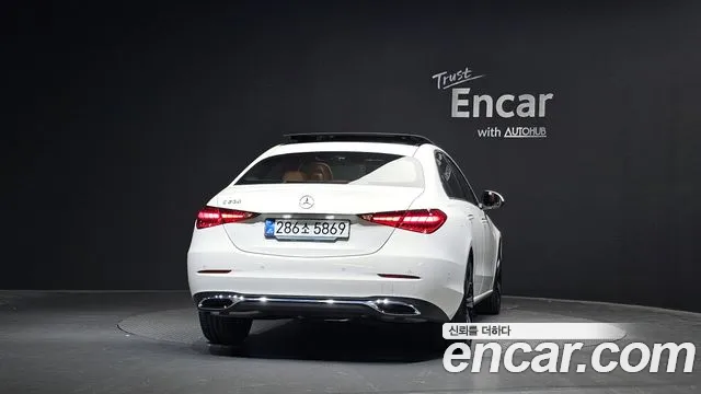 Mercedes-Benz C-Класс 2026 thumb 3