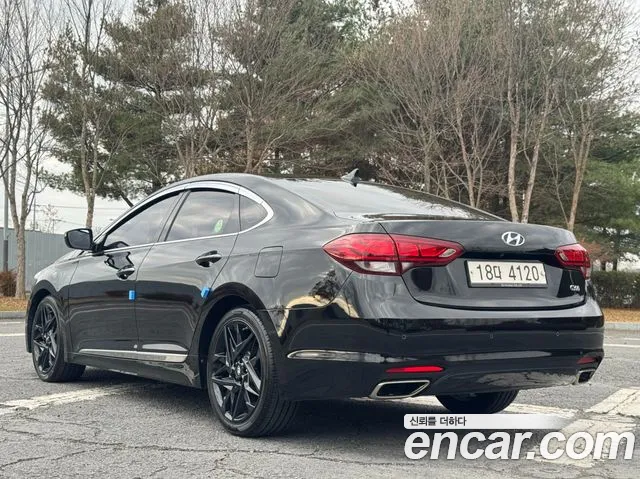 Hyundai Aslan 2014 thumb 4