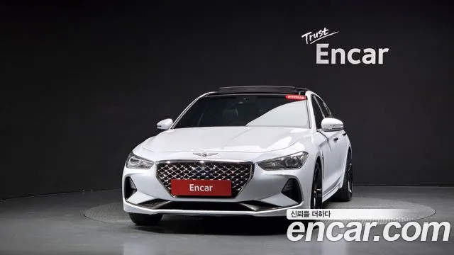 Genesis G70 2019 thumb 2