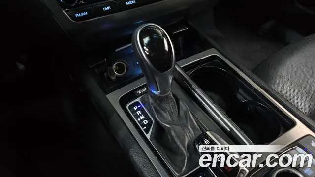 Hyundai Genesis 2015 thumb 9