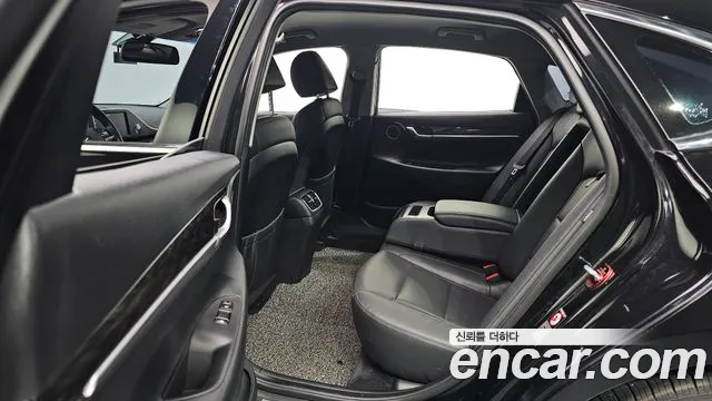 Hyundai Grandeur 2017 thumb 11