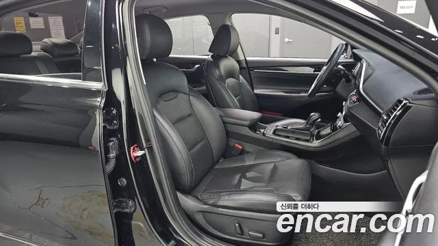 Hyundai Grandeur 2017 thumb 12