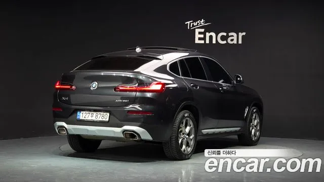 BMW X4 2023 thumb 2