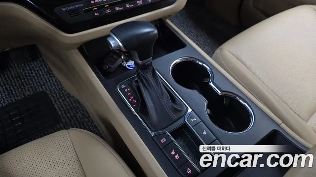 Kia Carnival 2020 thumb 9