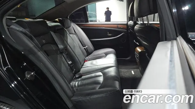 KG_Mobility_Ssangyong Chairman 2016 thumb 11