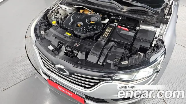 Renault-KoreaSamsung Megane 2016 thumb 6
