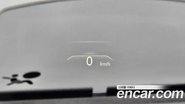 Renault-KoreaSamsung Megane 2016 thumb 12