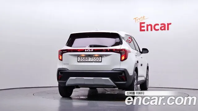 Kia Seltos 2025 thumb 4