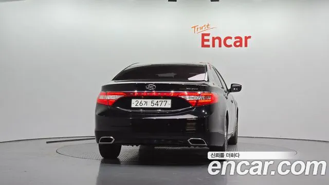 Hyundai Grandeur 2014 thumb 4