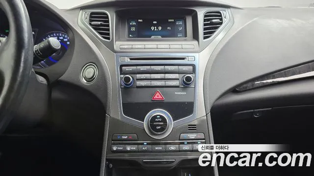 Hyundai Grandeur 2014 thumb 12