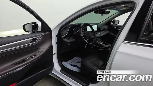 Hyundai Grandeur 2020 thumb 10