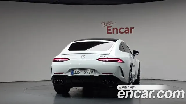 Mercedes-Benz AMG GT 2023 thumb 3