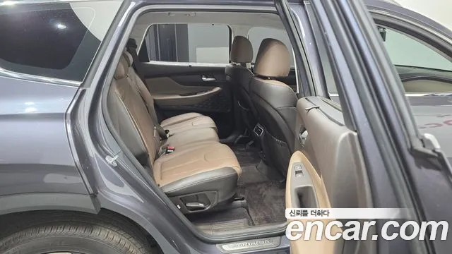 Hyundai Santa Fe 2021 thumb 12