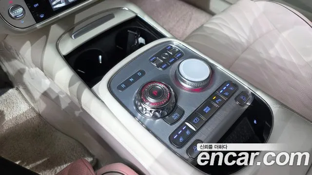 Genesis G90 2022 thumb 9