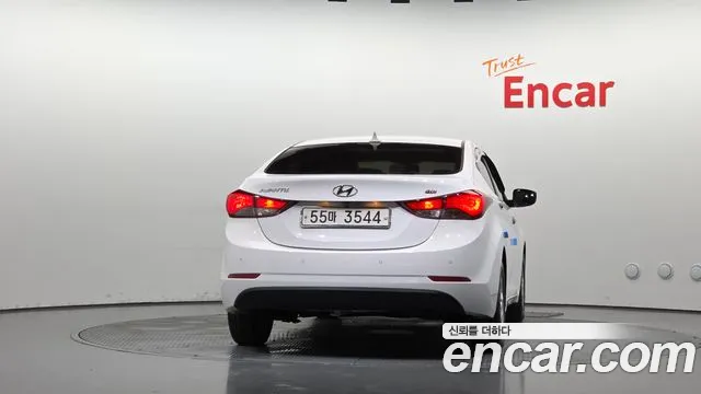 Hyundai Avante 2013 thumb 4