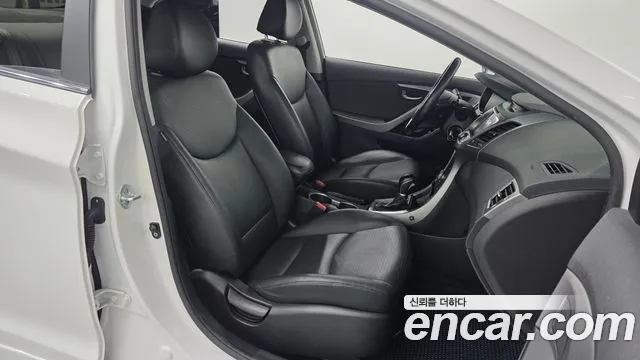 Hyundai Avante 2013 thumb 11