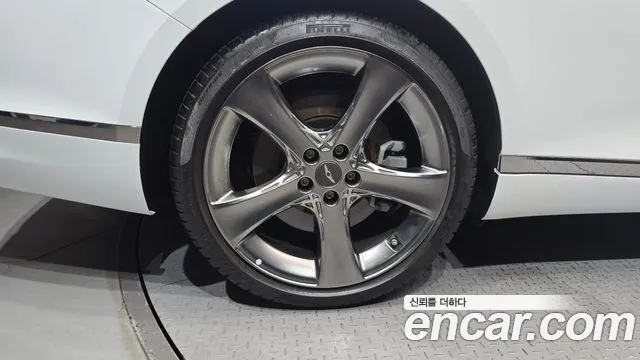 Genesis G80 2022 thumb 5