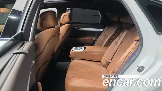 Genesis G80 2022 thumb 12