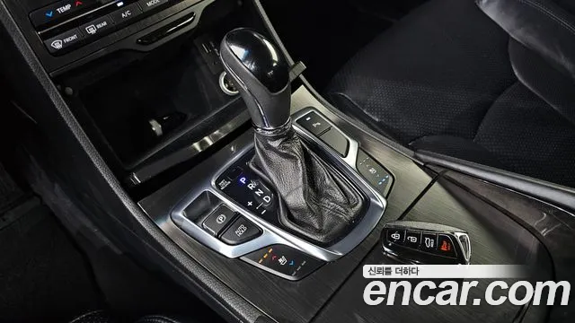 Hyundai Grandeur 2016 thumb 9