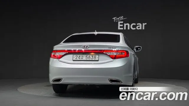 Hyundai Grandeur 2014 thumb 4