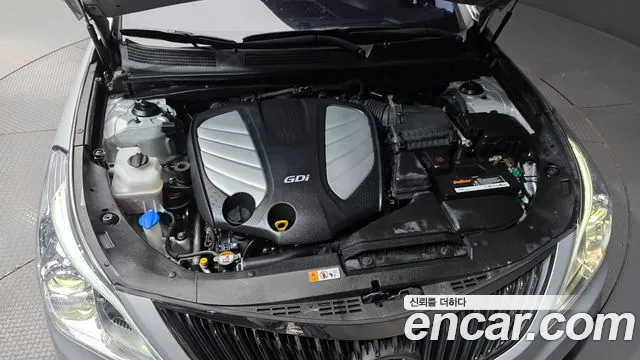 Hyundai Grandeur 2014 thumb 6