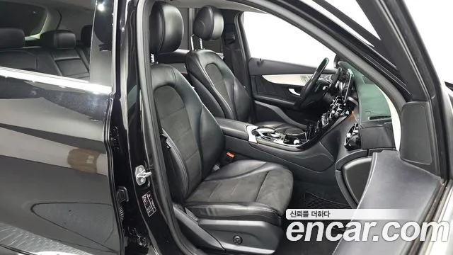 Mercedes-Benz GLC 2019 thumb 11