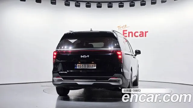 Kia Carnival 2025 thumb 3