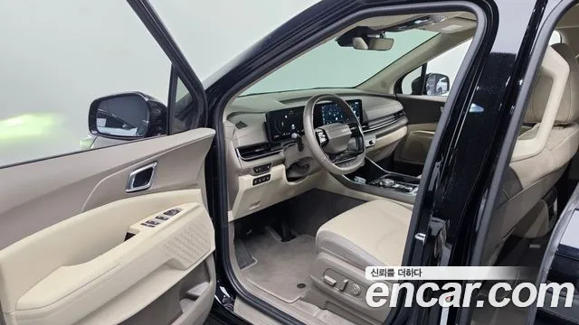 Kia Carnival 2025 thumb 9