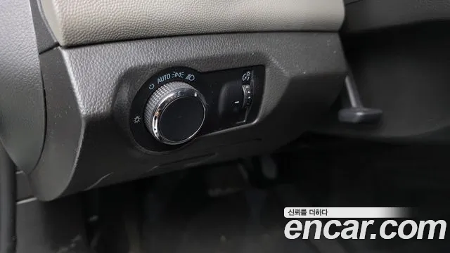 ChevroletGMDaewoo Cruze 2013 thumb 12