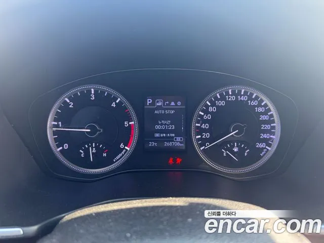 Hyundai Santa Fe 2019 thumb 3