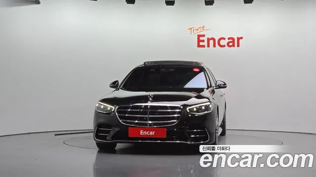 Mercedes-Benz S-Класс 2023 thumb 3