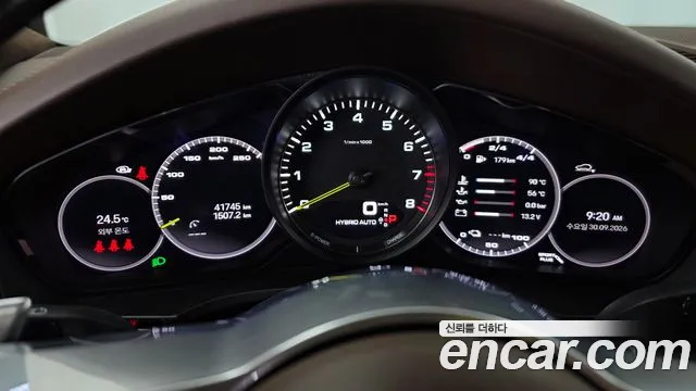 Porsche Cayenne 2022 thumb 8