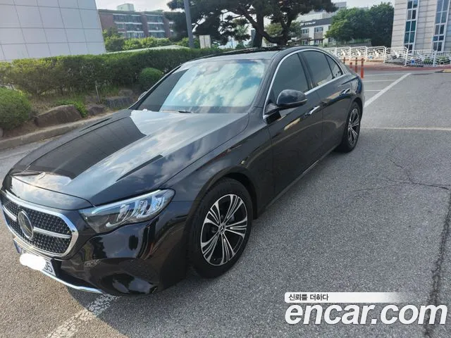 Mercedes-Benz E-Класс 2025 thumb 3