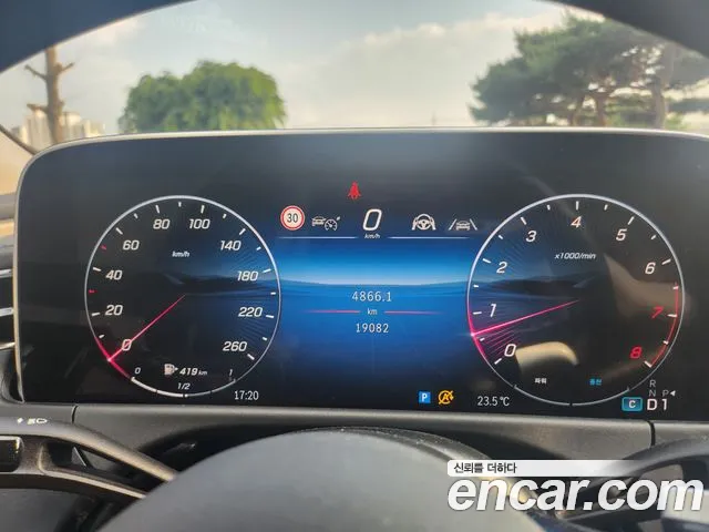 Mercedes-Benz E-Класс 2025 thumb 5