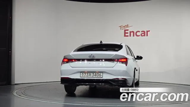 Hyundai Avante 2021 thumb 4
