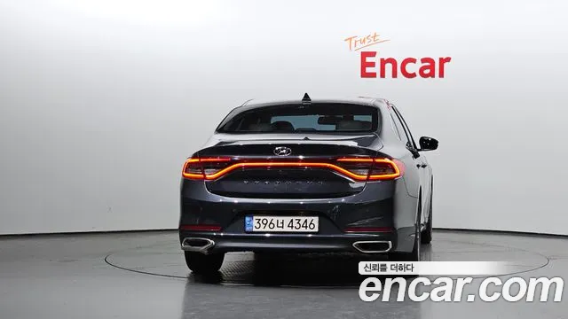 Hyundai Grandeur 2017 thumb 4