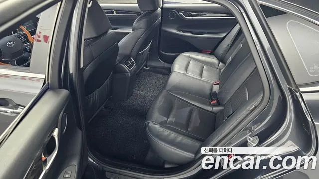 Hyundai Grandeur 2017 thumb 11
