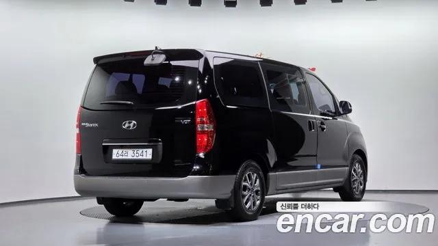 Hyundai Starex 2018 thumb 2