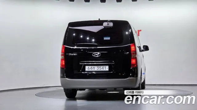 Hyundai Starex 2018 thumb 4