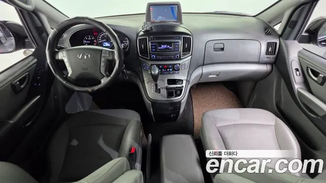 Hyundai Starex 2018 thumb 7
