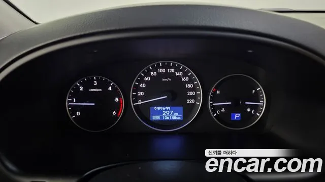 Hyundai Starex 2018 thumb 8