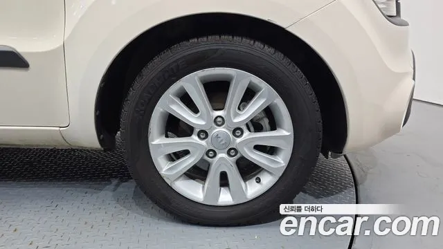 Kia Soul 2012 thumb 5