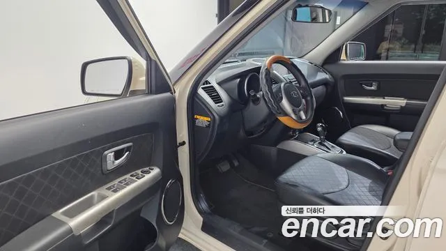 Kia Soul 2012 thumb 10