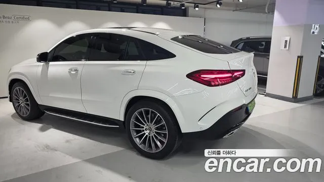 Mercedes-Benz GLE 2026 thumb 3