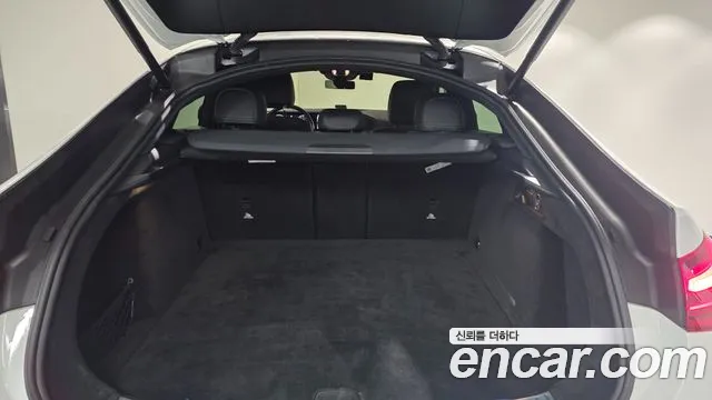 Mercedes-Benz GLE 2026 thumb 10